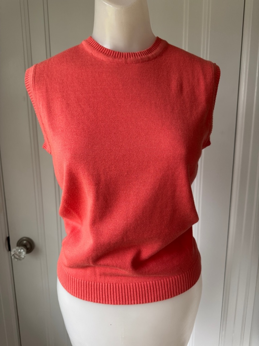 NWT Julia Amory Tippi Top in Sienna size S Small - Sleeveless Knit Shell Coral